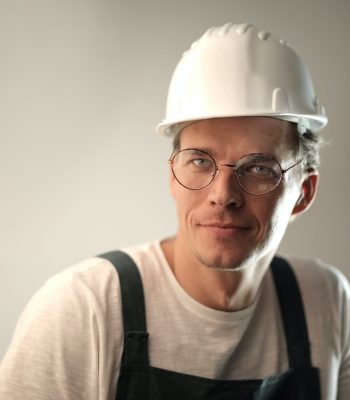 pexels-andrea-piacquadio-3772616