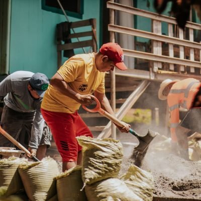 pexels-rodolfo-quirós-2219035